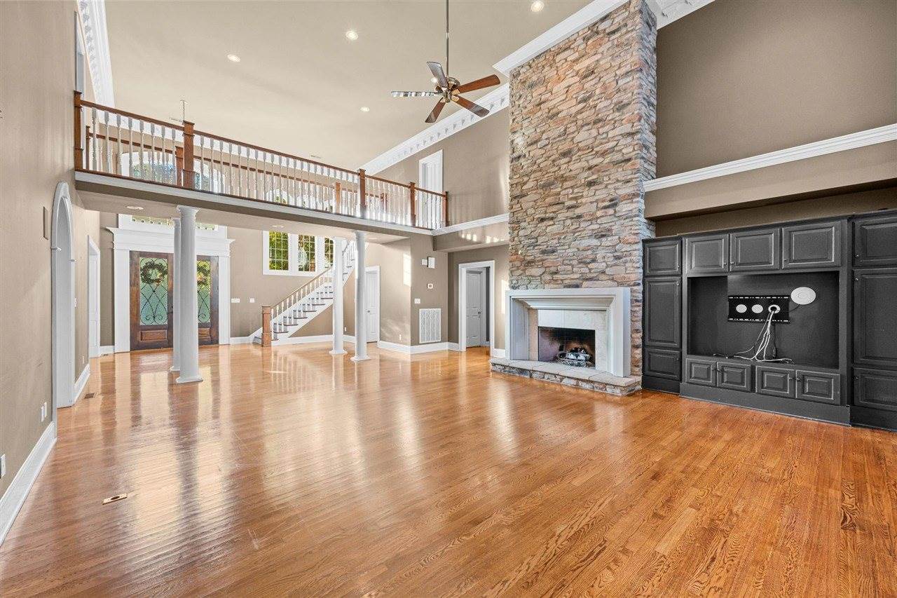 801 Covington Grove Boulevard, Bowling Green, KY 42104