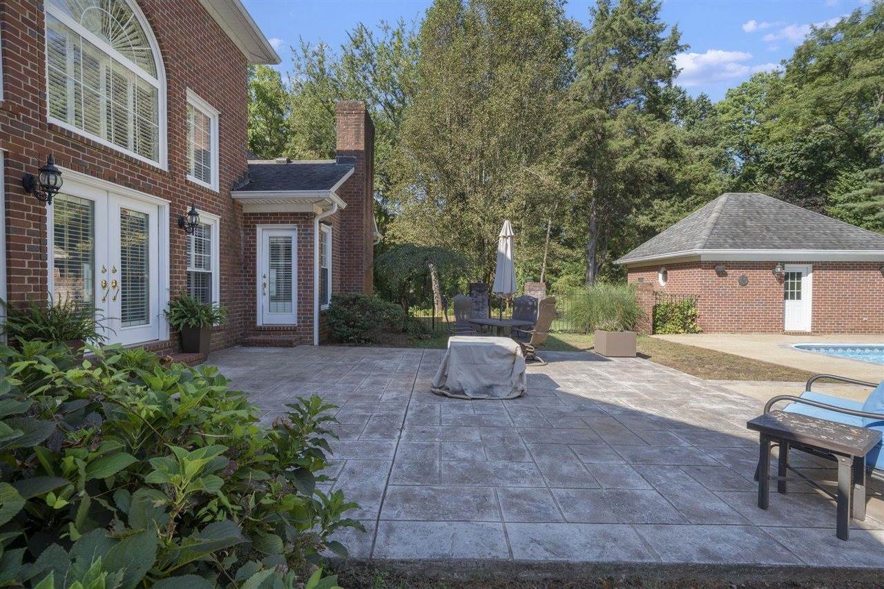 801 Covington Grove Boulevard, Bowling Green, KY 42104