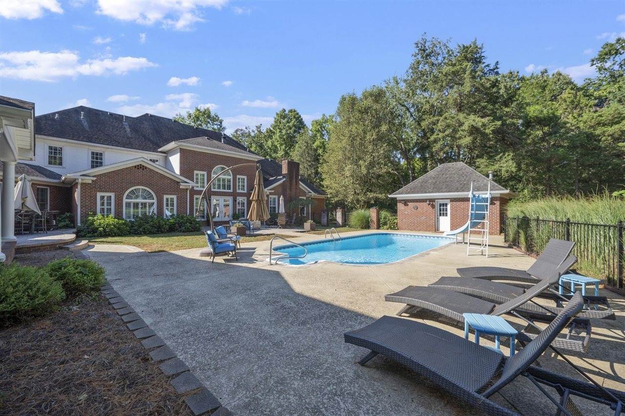 801 Covington Grove Boulevard, Bowling Green, KY 42104