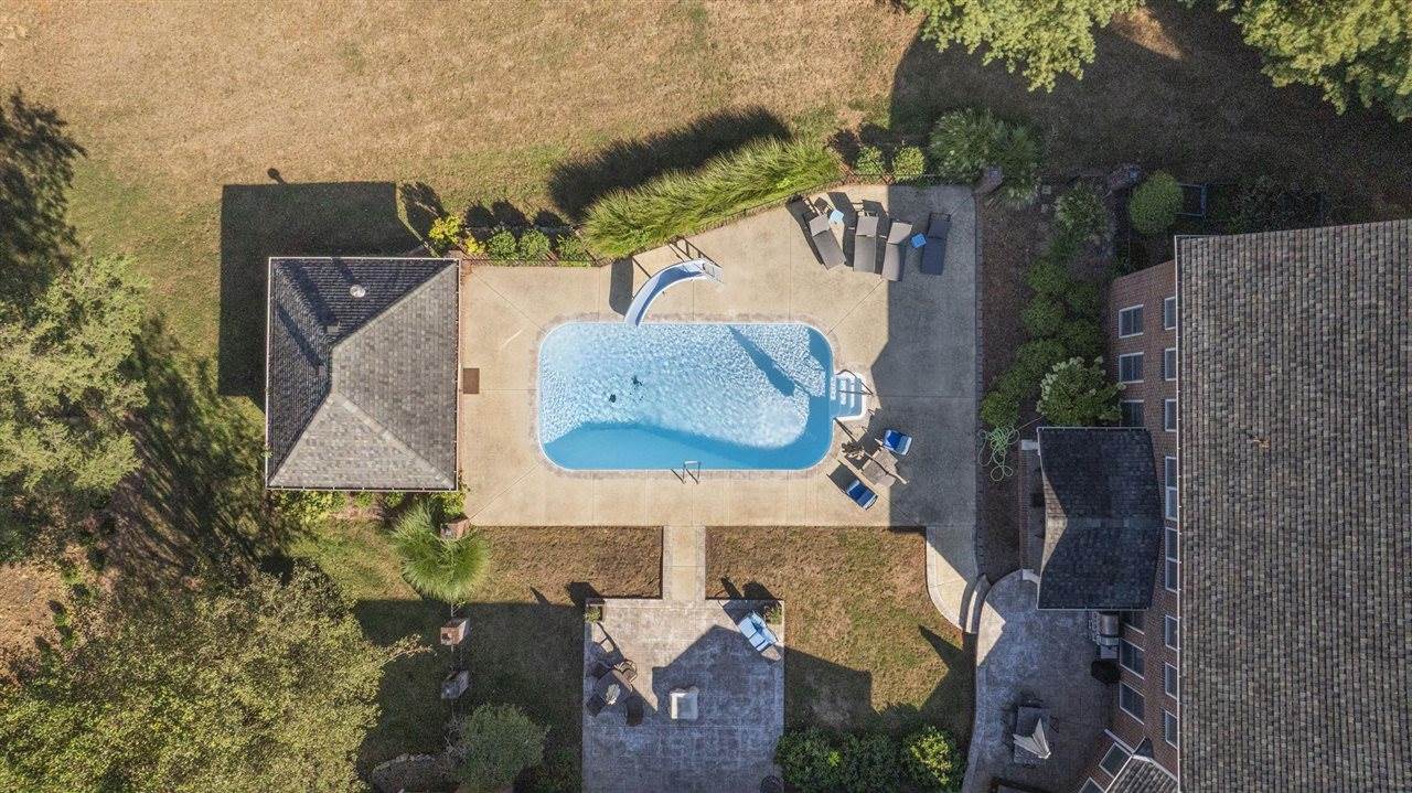 801 Covington Grove Boulevard, Bowling Green, KY 42104