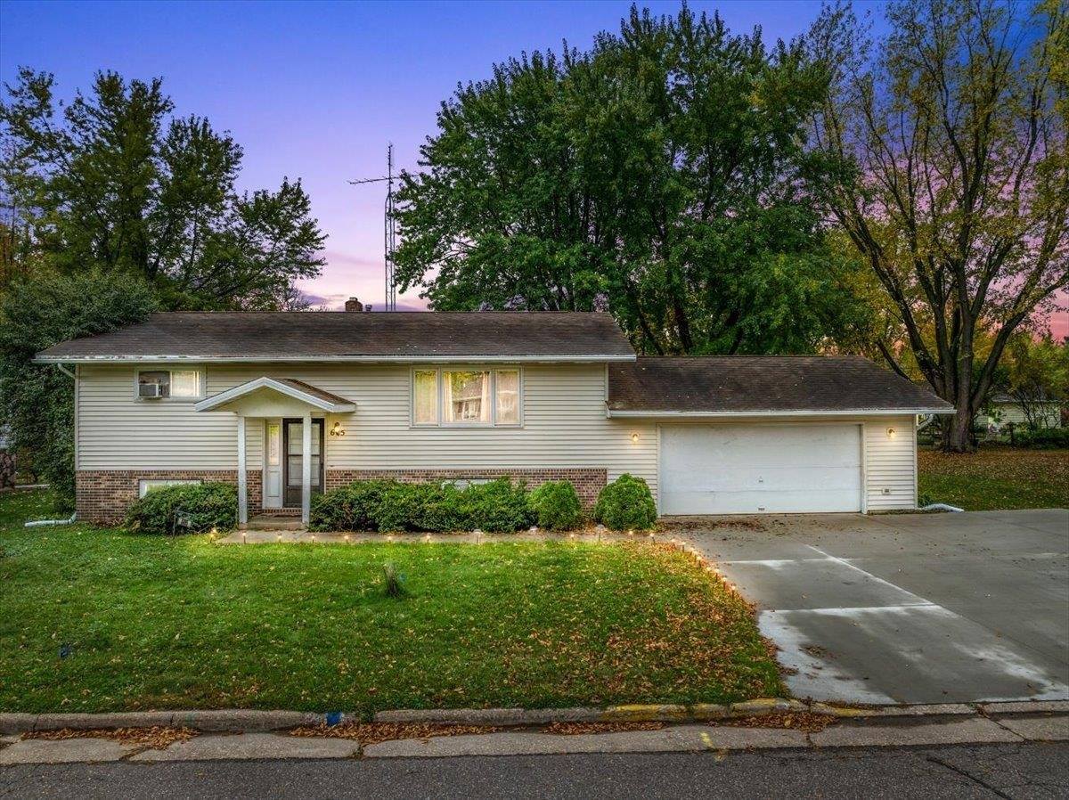 605 E Clark Street, Spencer, WI 54479