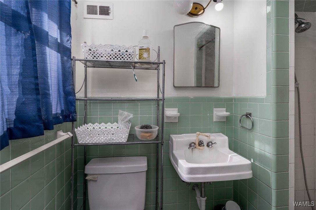 3730 Loop Road, Tuscaloosa, AL 35404