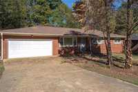 3730 Loop Road, Tuscaloosa, AL 35404