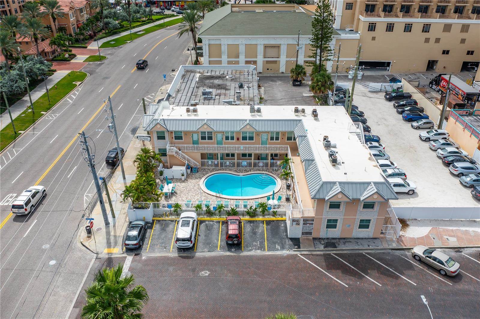 530 Mandalay Avenue, Clearwater Beach, FL 33767