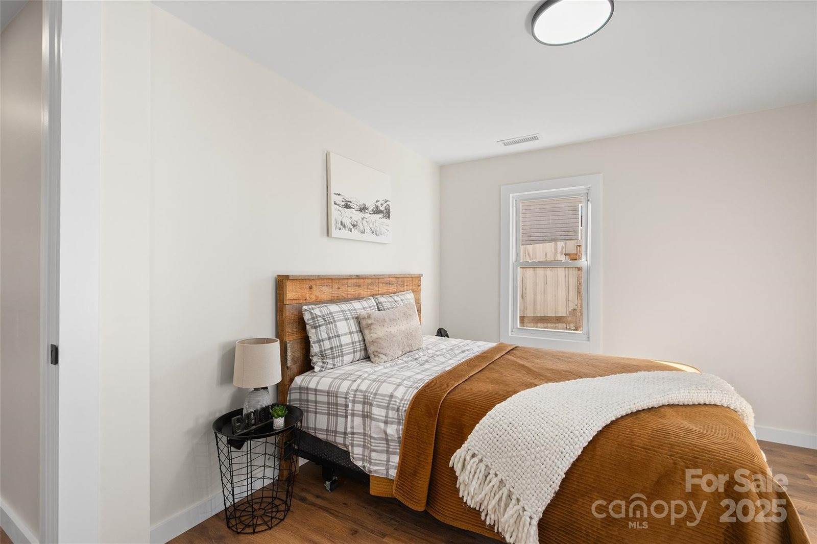 107 Thomas Street, Canton, NC 28716