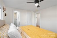 107 Thomas Street, Canton, NC 28716