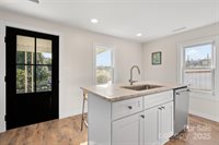 107 Thomas Street, Canton, NC 28716