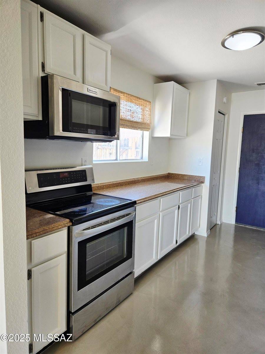 10561 East Elkridge Place, Tucson, AZ 85730