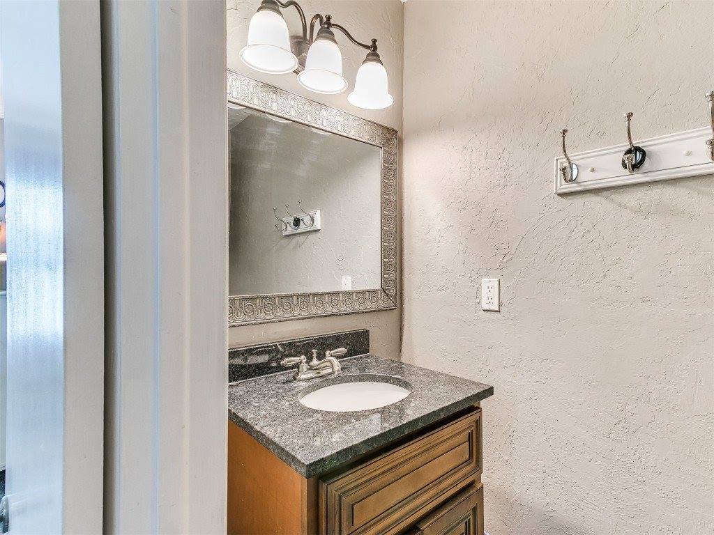 12803 Gaddy Road, Shawnee, OK 74804