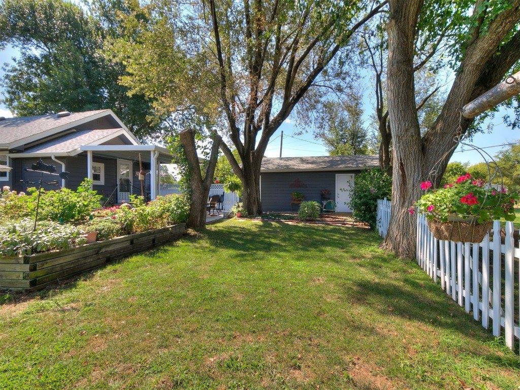 12803 Gaddy Road, Shawnee, OK 74804