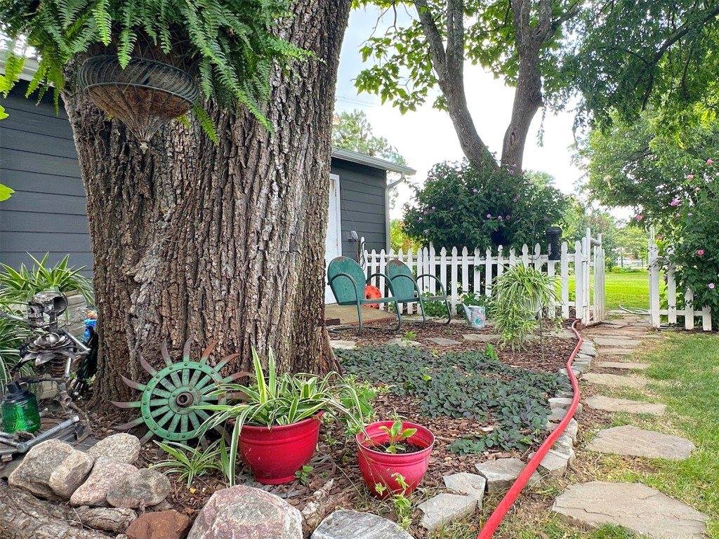 12803 Gaddy Road, Shawnee, OK 74804