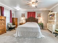 12803 Gaddy Road, Shawnee, OK 74804