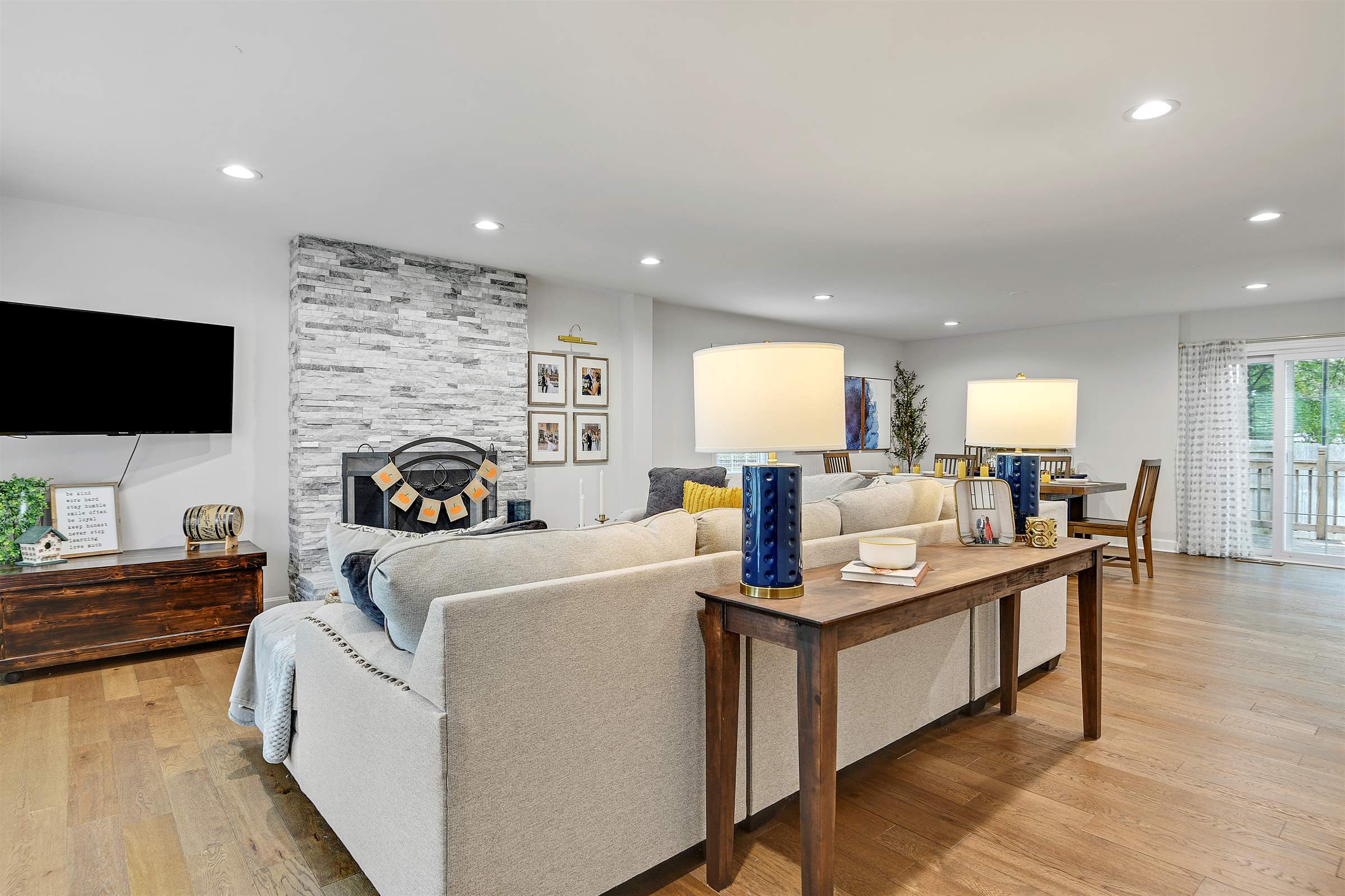 13300 W 102nd Street, Lenexa, KS 66215