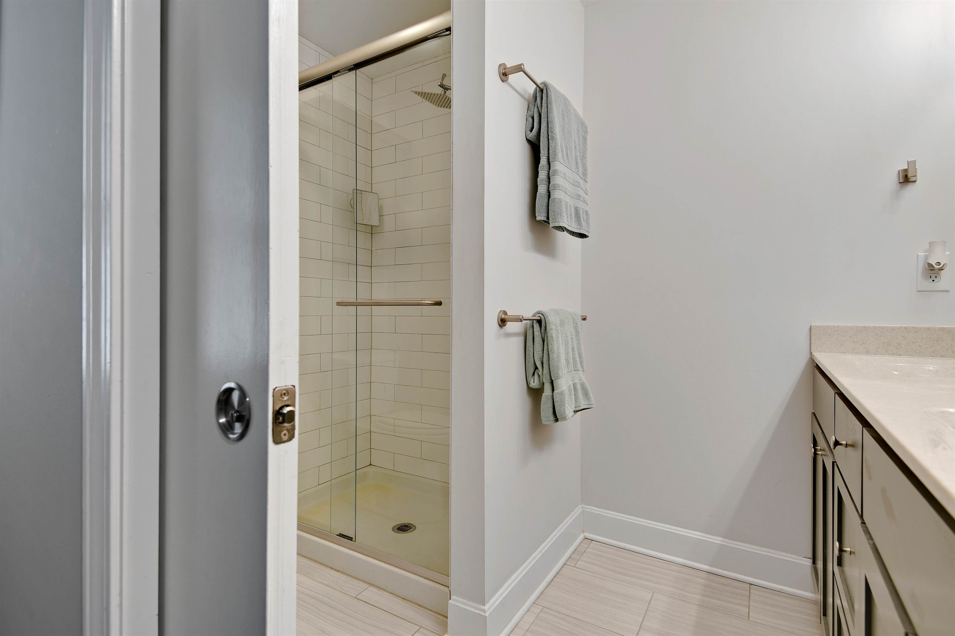 13300 W 102nd Street, Lenexa, KS 66215