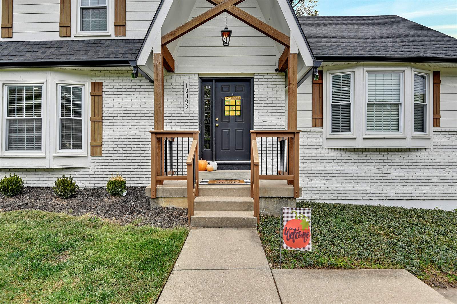 13300 W 102nd Street, Lenexa, KS 66215