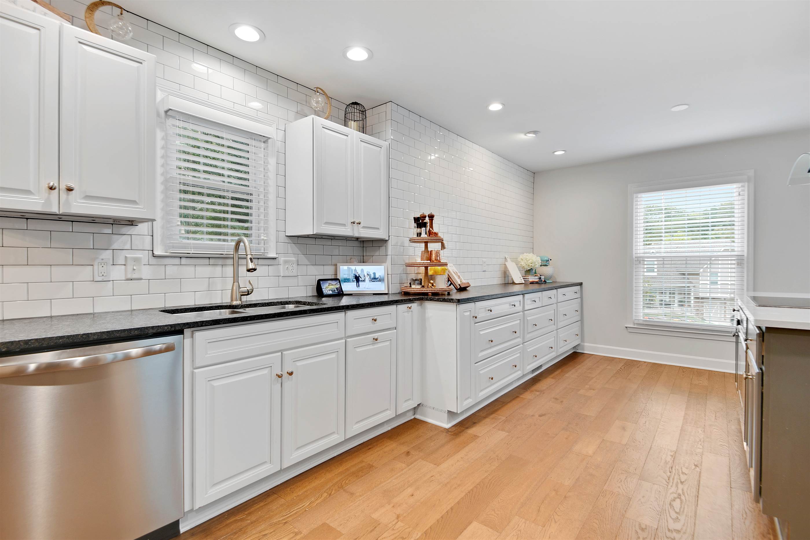 13300 W 102nd Street, Lenexa, KS 66215