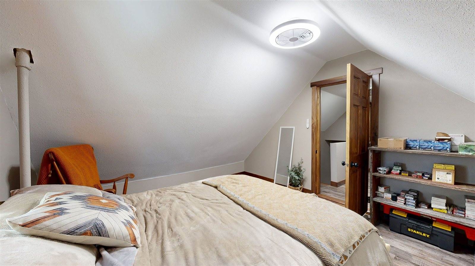 404 Division, Ontario, WI 54651