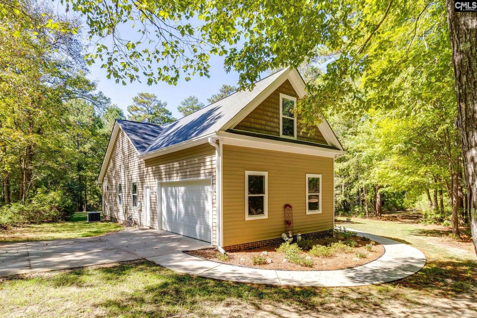 826 S Cub, Elgin, SC 29045