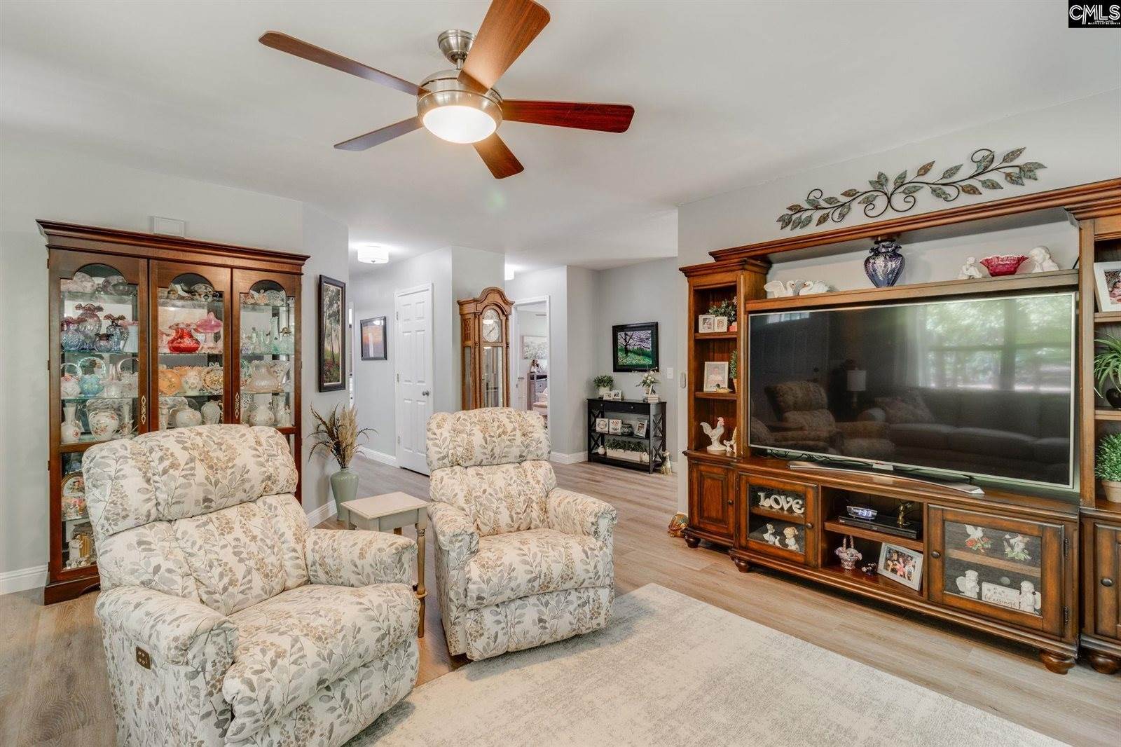 826 S Cub, Elgin, SC 29045