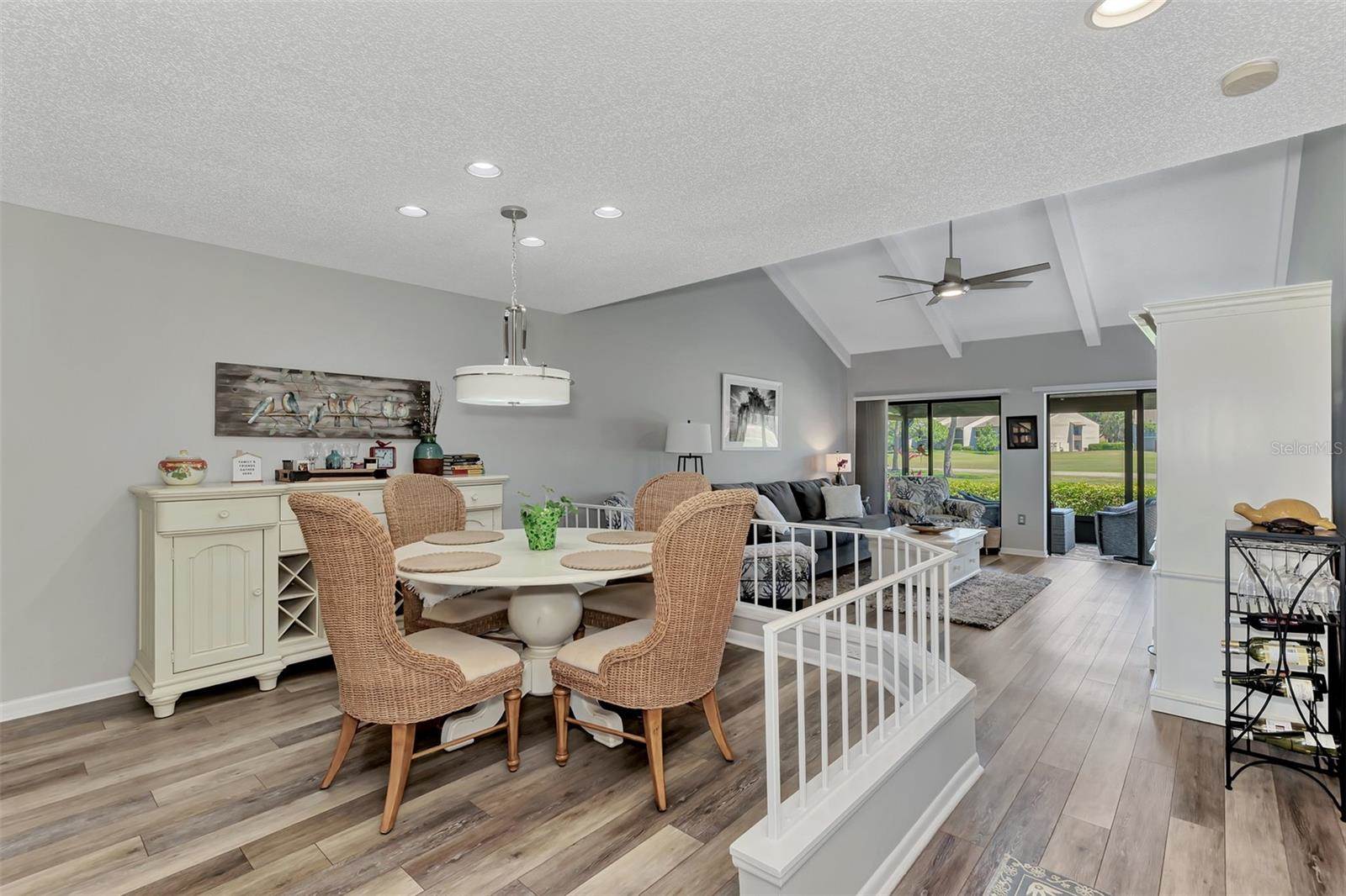 3141 Heatherwood Lane, Sarasota, FL 34235