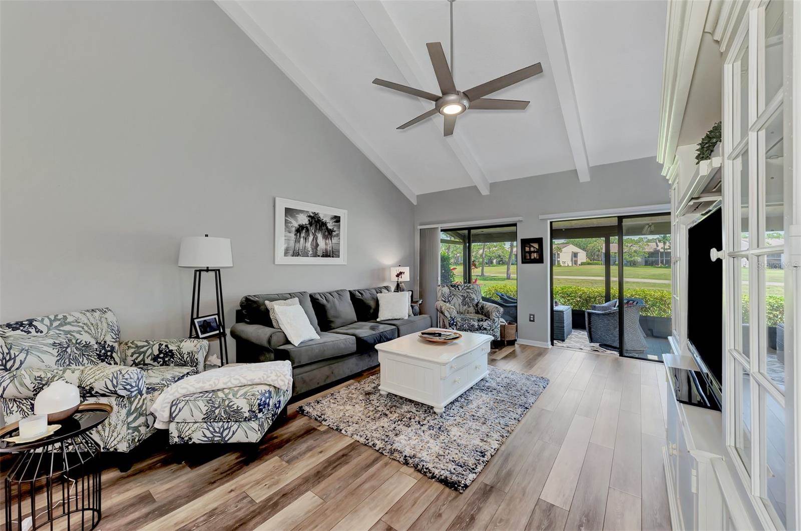 3141 Heatherwood Lane, Sarasota, FL 34235