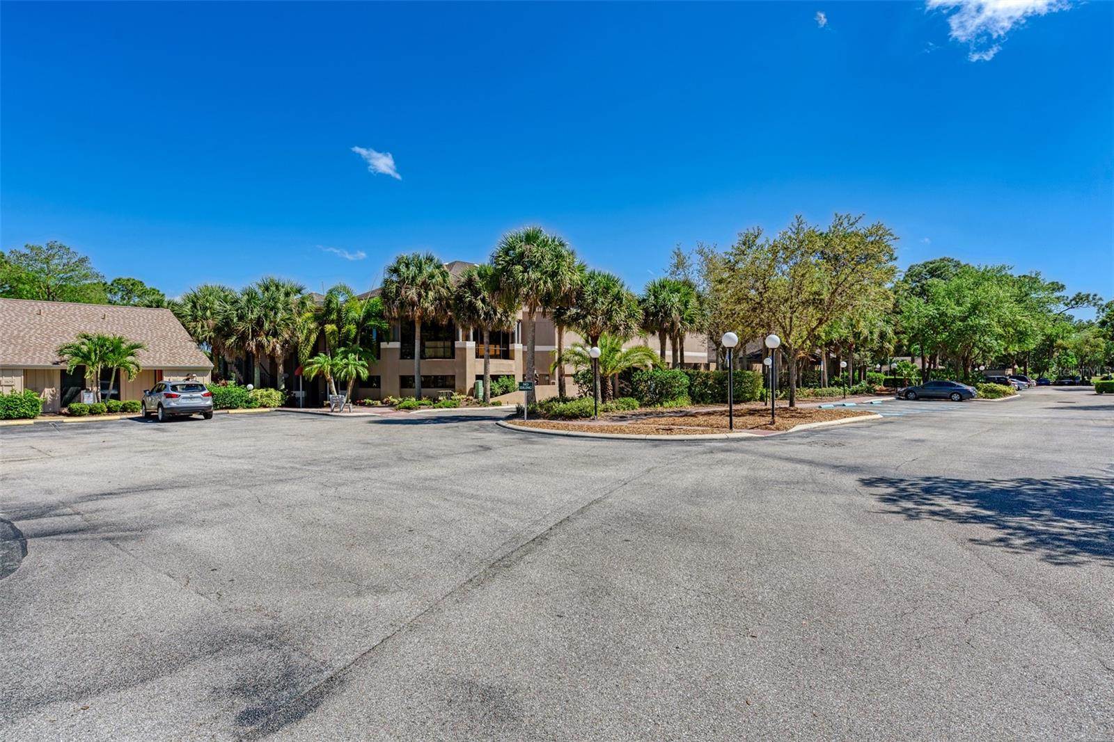 3141 Heatherwood Lane, Sarasota, FL 34235