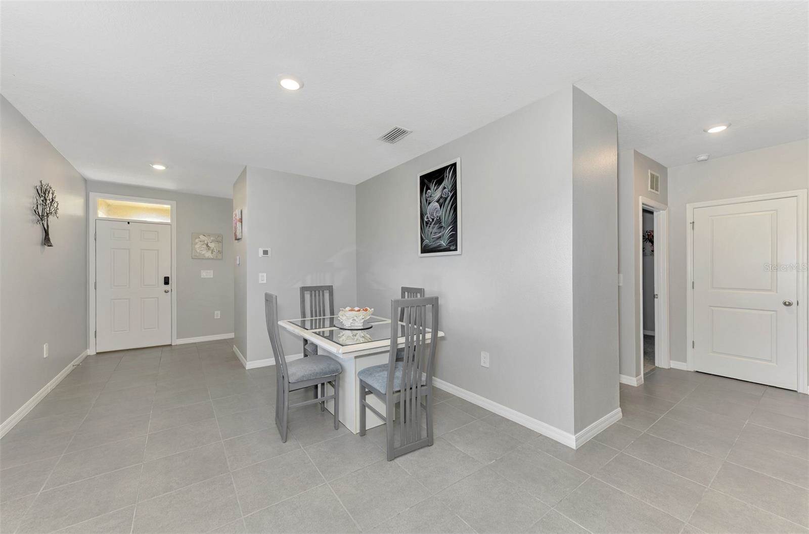 3812 Golden Oriole Parkway, Sarasota, FL 34232