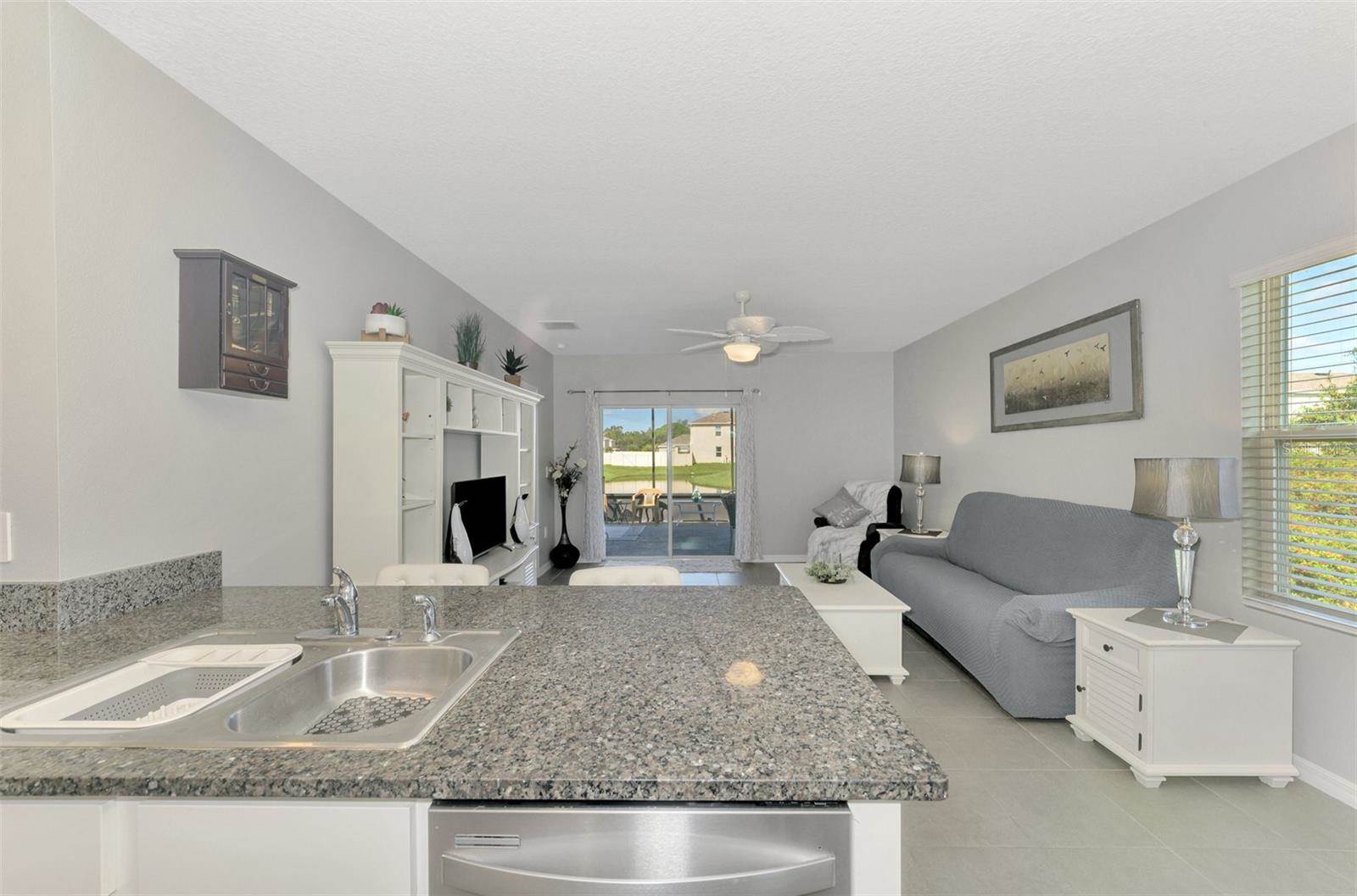 3812 Golden Oriole Parkway, Sarasota, FL 34232