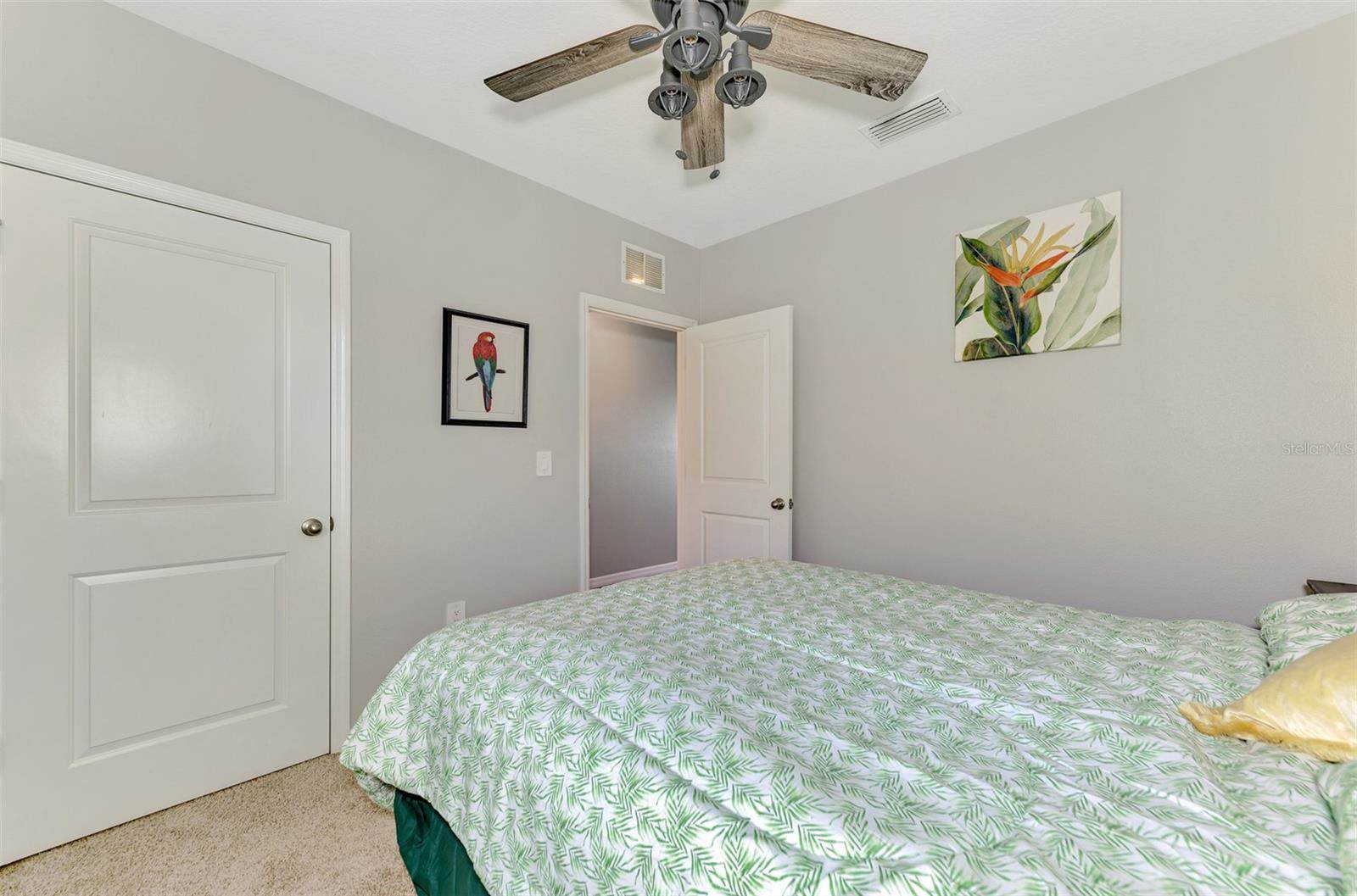 3812 Golden Oriole Parkway, Sarasota, FL 34232