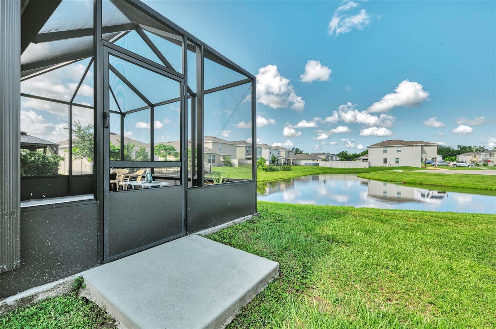 3812 Golden Oriole Parkway, Sarasota, FL 34232