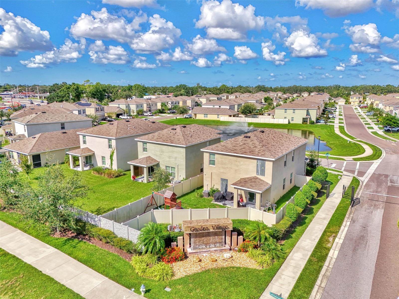 3812 Golden Oriole Parkway, Sarasota, FL 34232