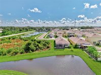 3812 Golden Oriole Parkway, Sarasota, FL 34232
