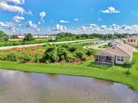 3812 Golden Oriole Parkway, Sarasota, FL 34232