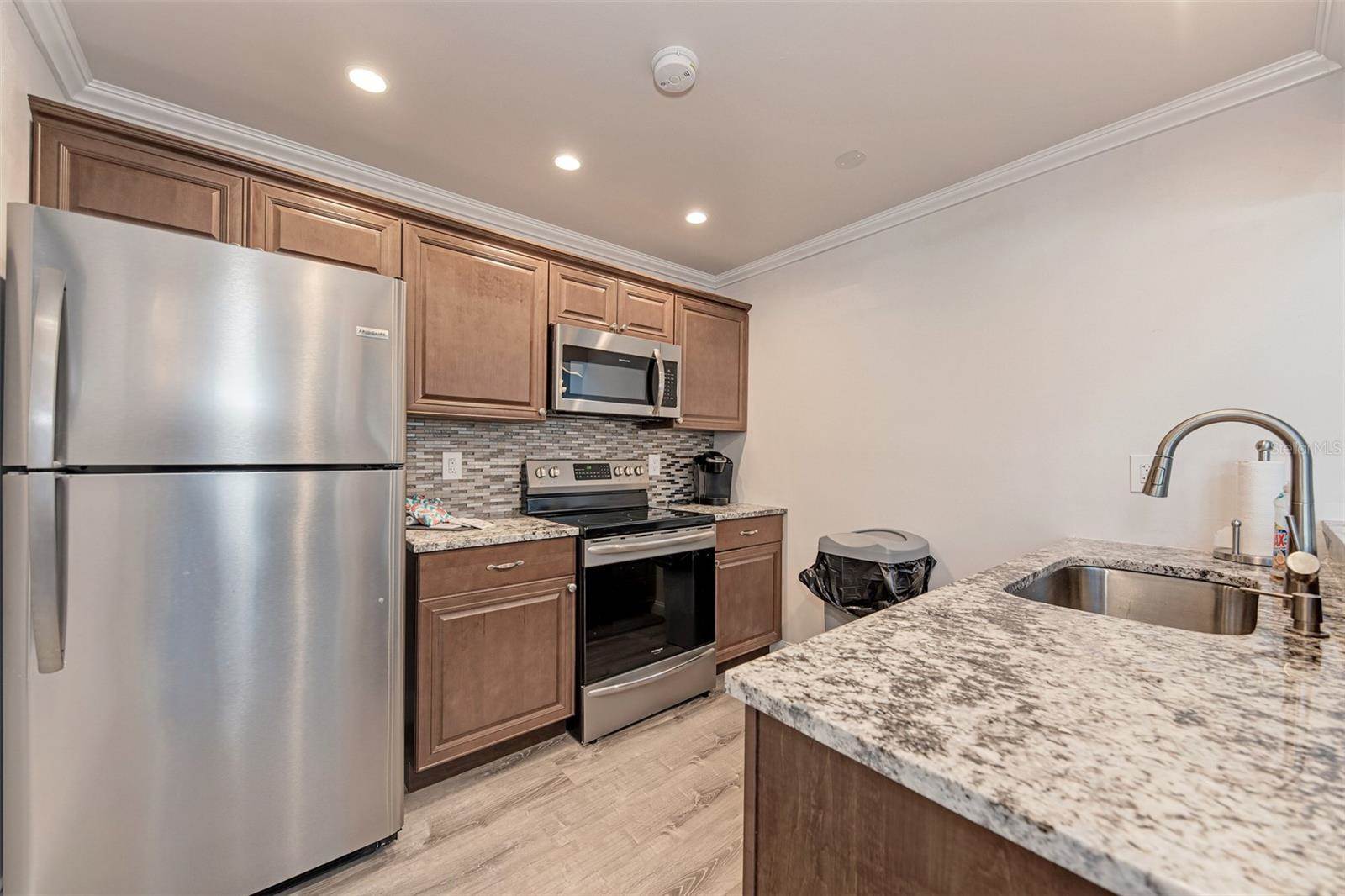 3239 Beneva Road, Sarasota, FL 34232