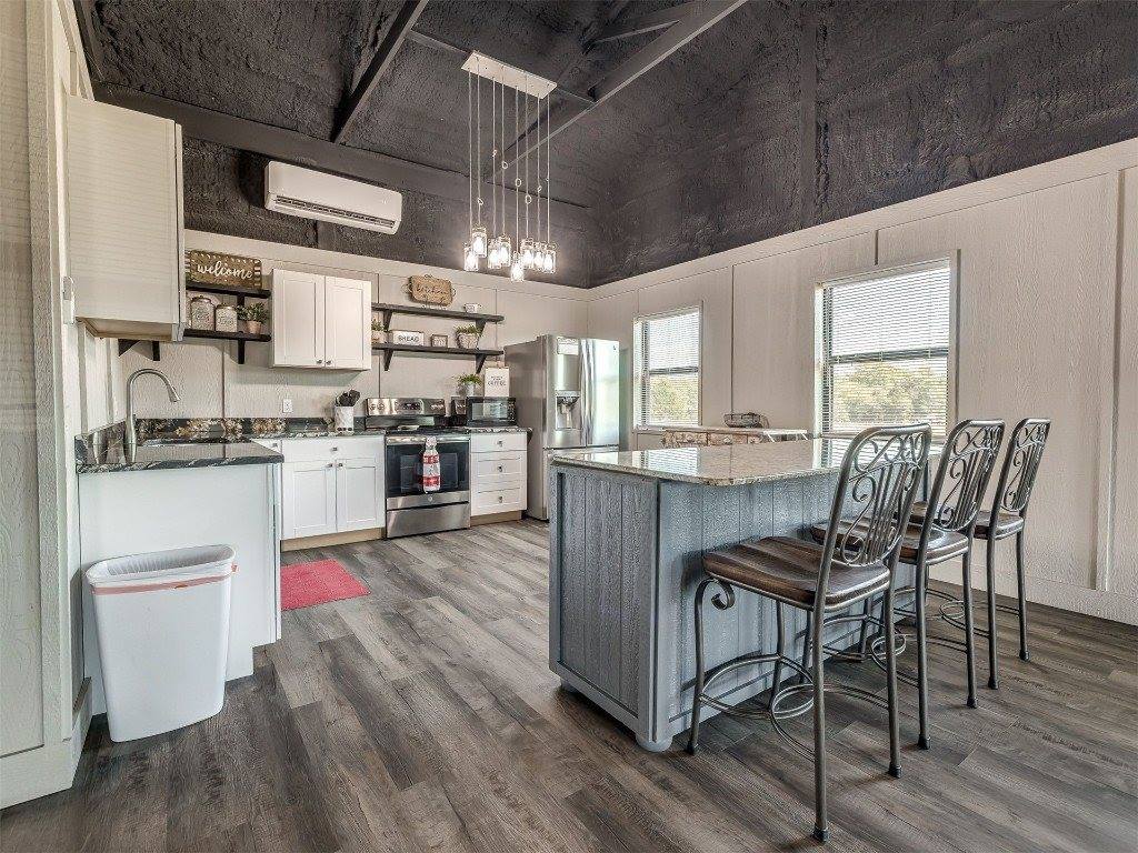 43512 East 45TH Street, Shawnee, OK 74804