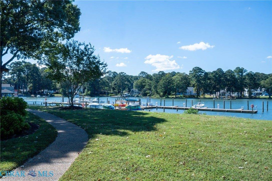 7891 Sunset Drive, #2C, Hayes, VA 23072