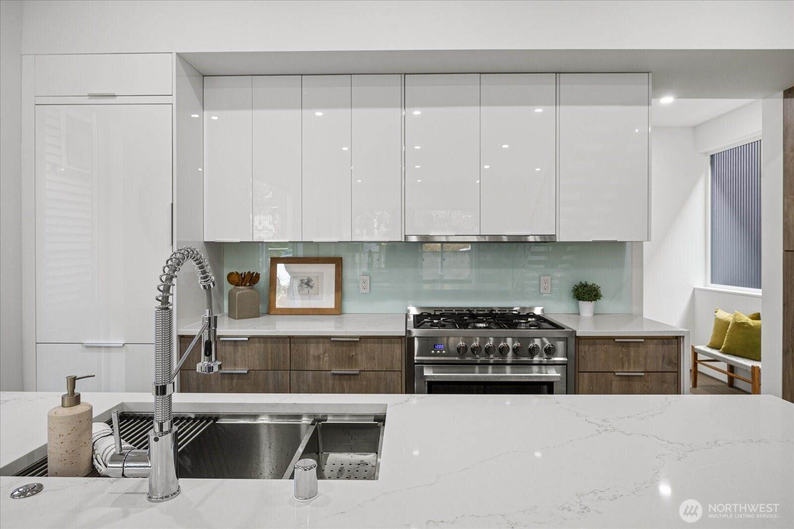 1114 26th Avenue, Seattle, WA 98122