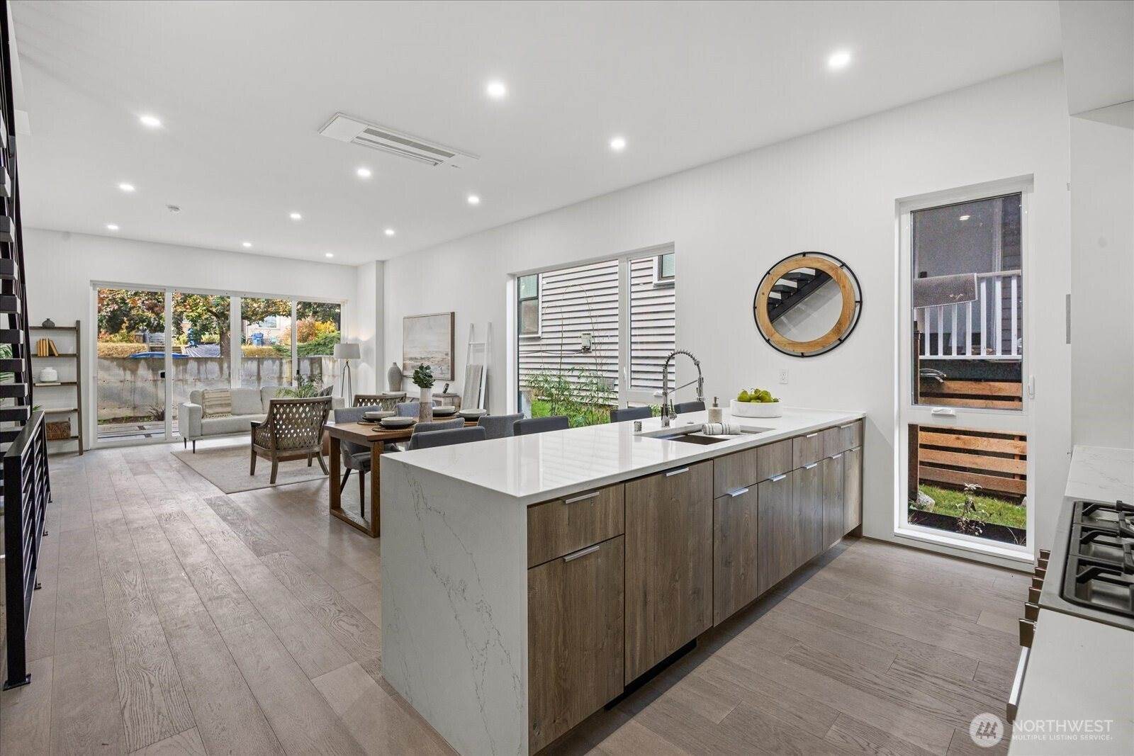 1114 26th Avenue, Seattle, WA 98122