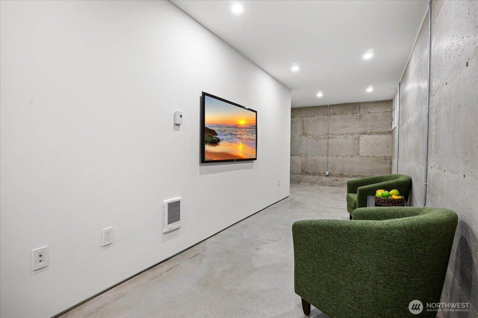 1114 26th Avenue, Seattle, WA 98122