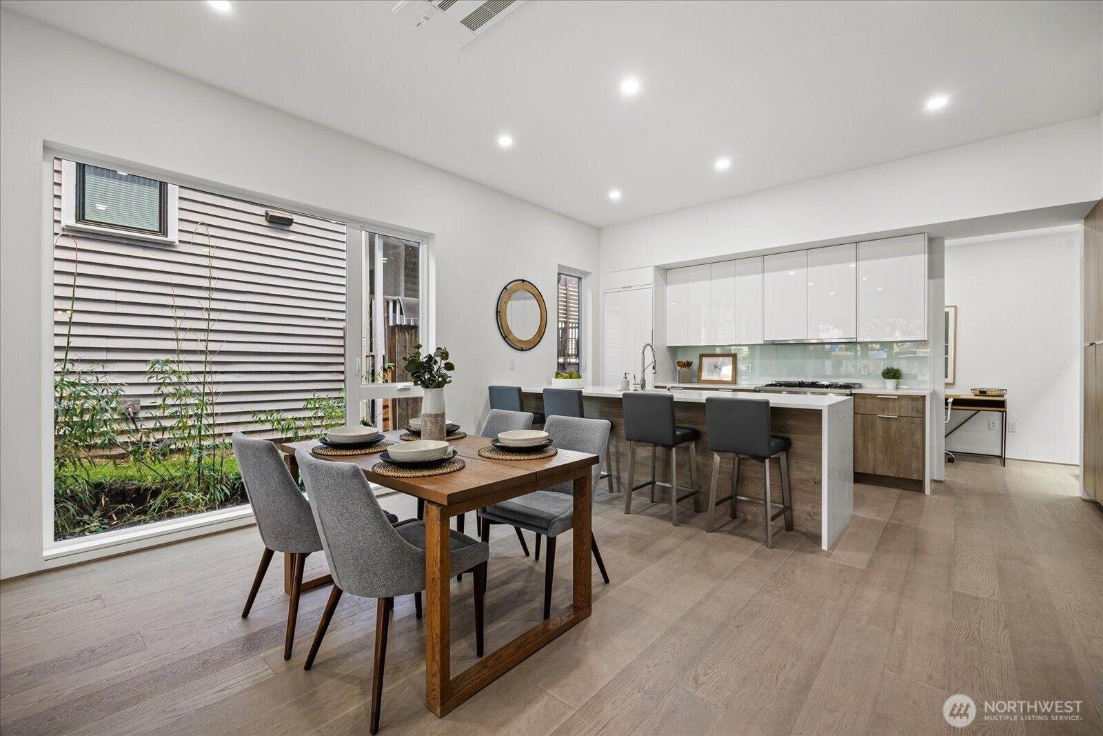 1114 26th Avenue, Seattle, WA 98122