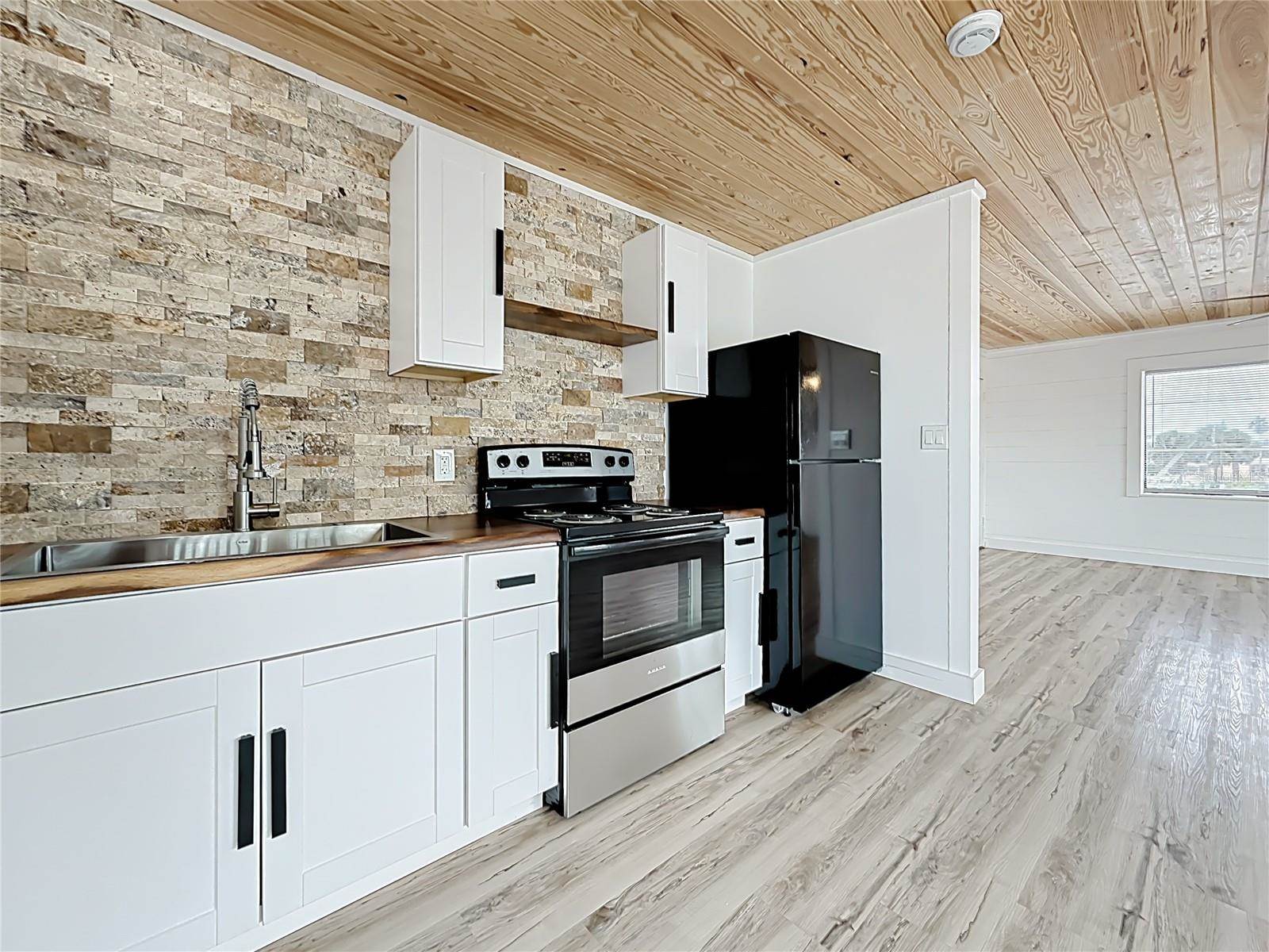 497 Normandy Road, #2, Madeira Beach, FL 33708