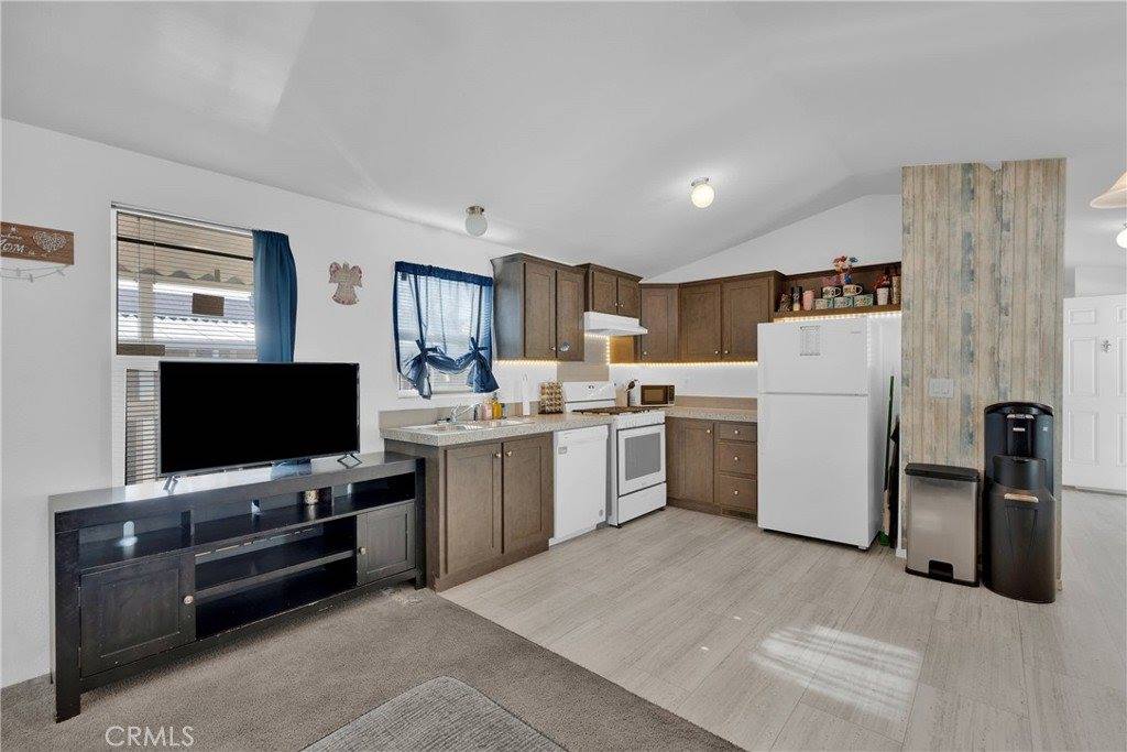 2494 West Main, Barstow, CA 92311