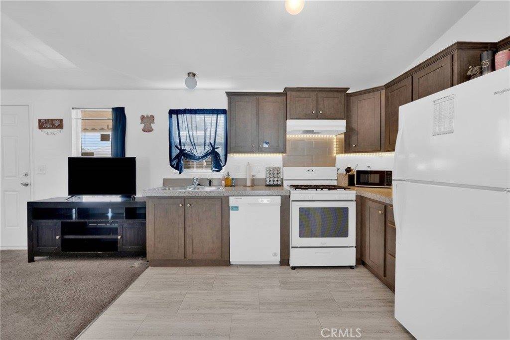 2494 West Main, Barstow, CA 92311