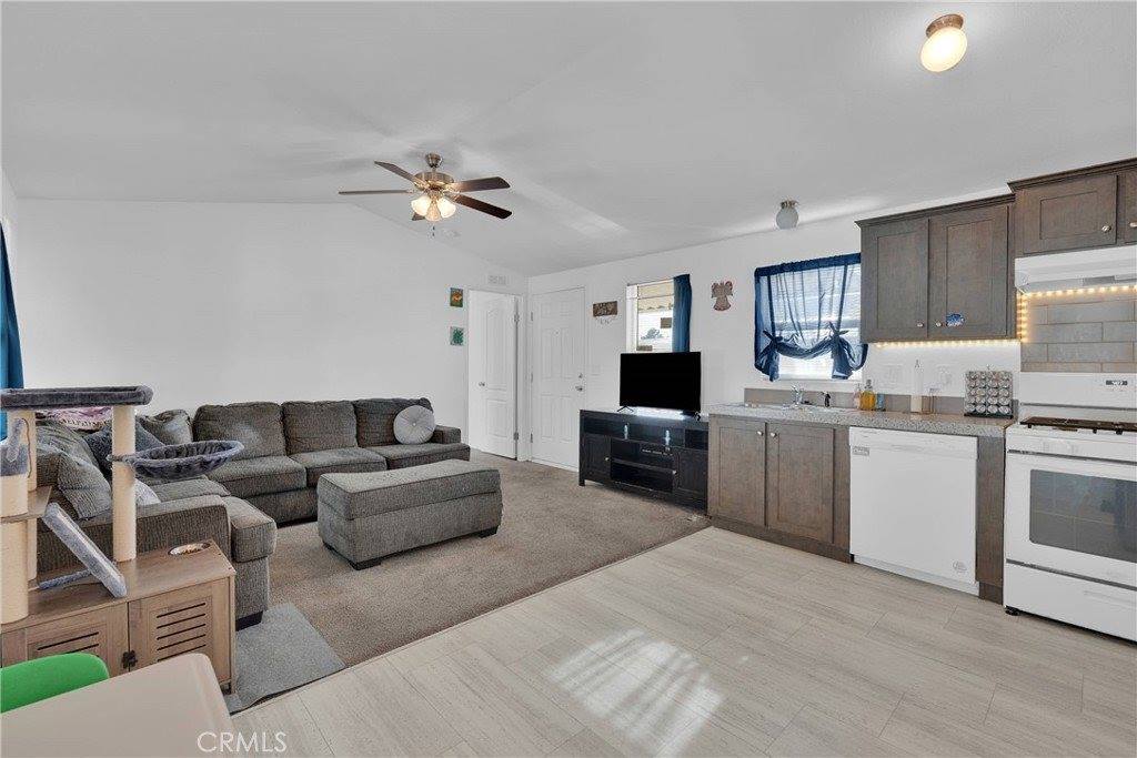 2494 West Main, Barstow, CA 92311