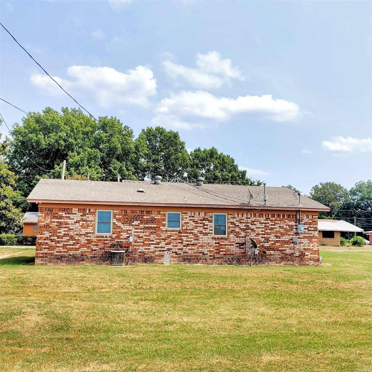 513 Hodges Street, Forrest City, AR 72335