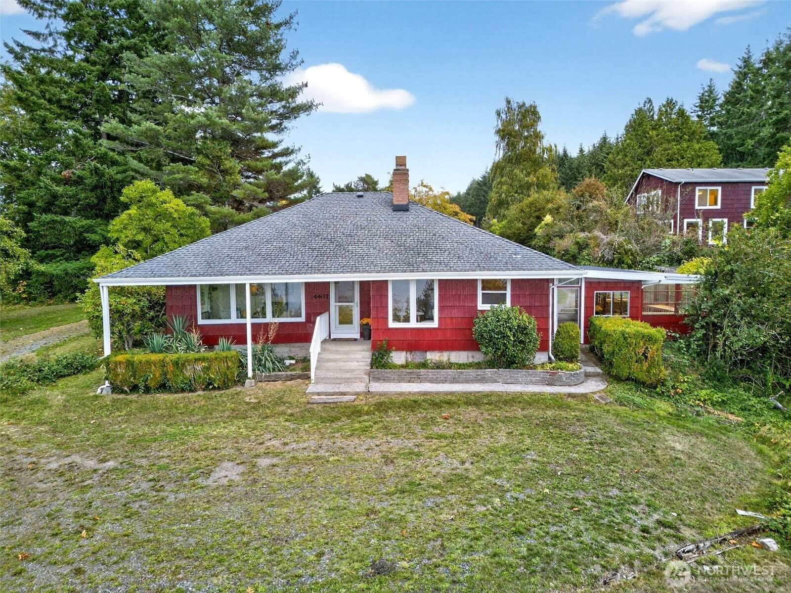 4403 Boston Harbor Road NE, Olympia, WA 98506