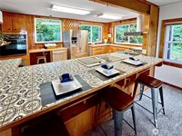 4403 Boston Harbor Road NE, Olympia, WA 98506