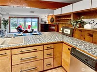 4403 Boston Harbor Road NE, Olympia, WA 98506