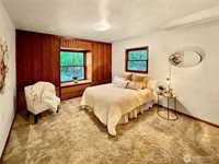 4403 Boston Harbor Road NE, Olympia, WA 98506