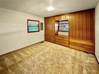 4403 Boston Harbor Road NE, Olympia, WA 98506